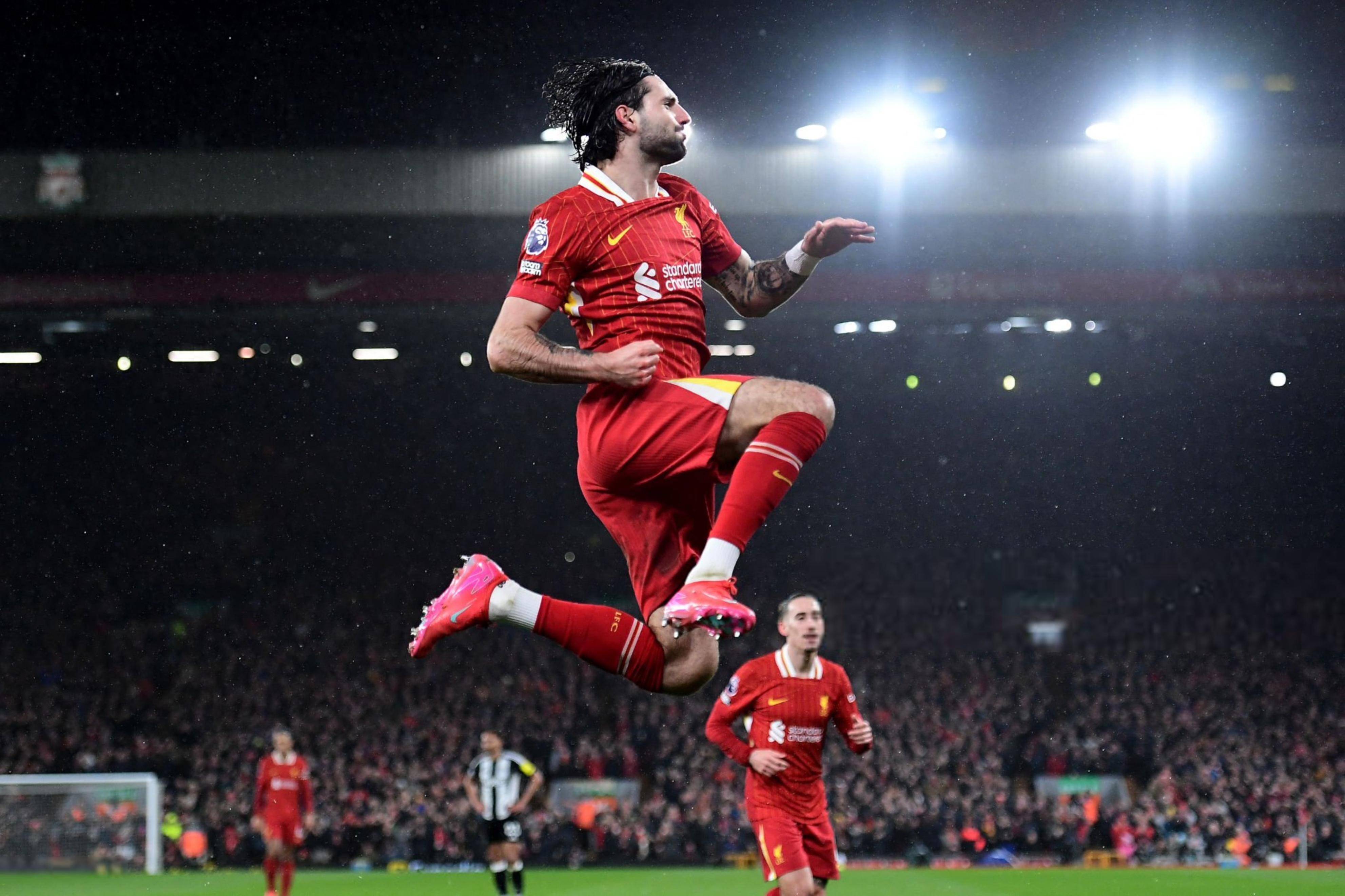 萨拉赫连续五场比赛得分超过领先优势明显，切尔西不断突破！比赛高潮迭起的简单介绍-爱游戏体育